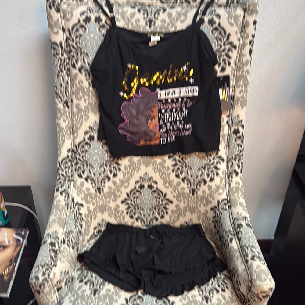 Black Graphic Gemini Women's Sleepwear Set